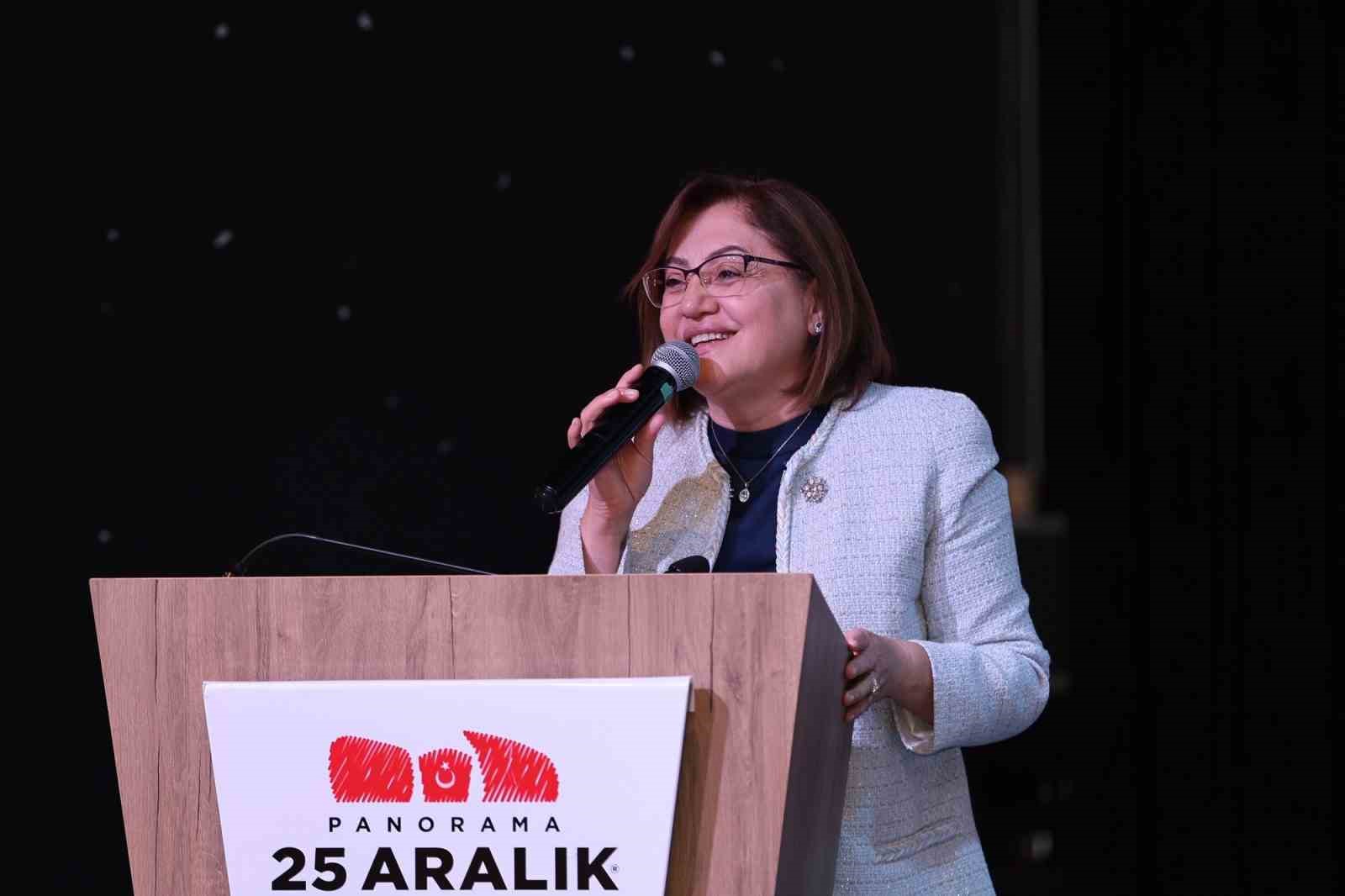 Gaziantep&rsquo;te sanatla y&uuml;kselen &ouml;ğrenciler &ouml;d&uuml;llendirildi