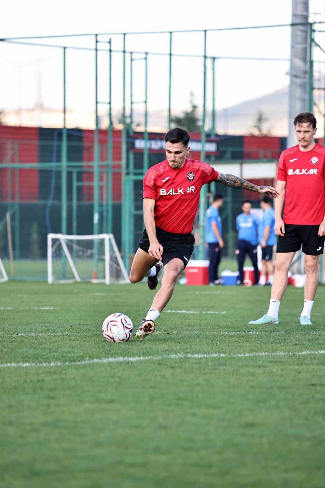 &Ccedil;orum FK, Ey&uuml;pspor mesaisine devam etti
