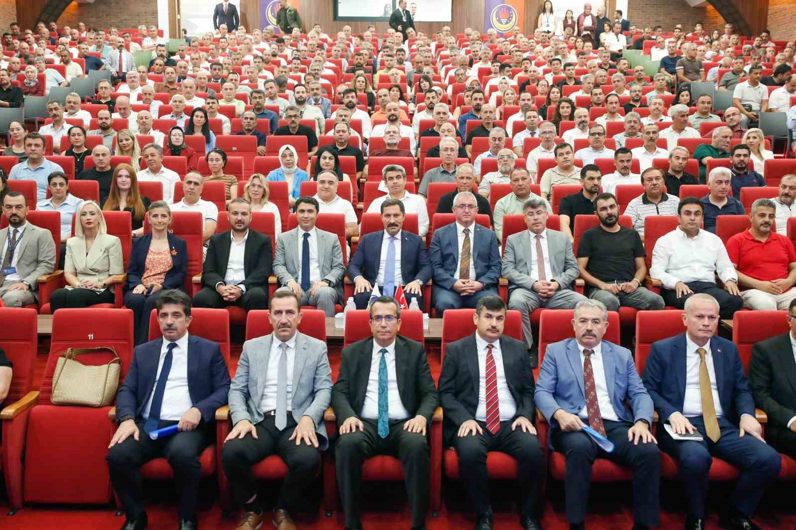 Vali Masatlı başkanlığında 2026-2027 eğitim &ouml;ğretim yılı hazırlık toplantısı ger&ccedil;ekleştirildi