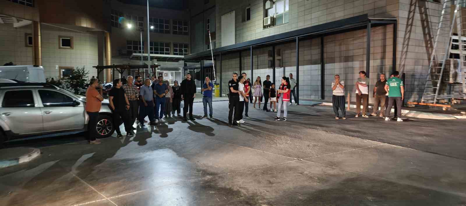 Feribot faciasında hayatını kaybeden H&uuml;seyin &Ouml;zdemir&rsquo;in cenazesi Silifke&rsquo;ye getirildi