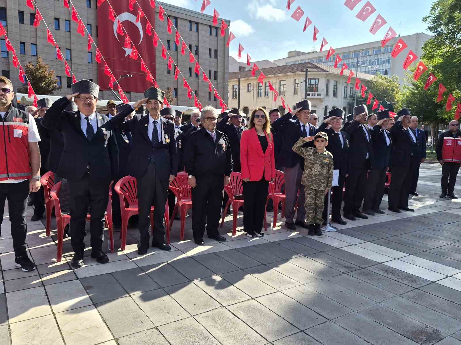 Eskişehir&rsquo;de 19 Eyl&uuml;l Gaziler G&uuml;n&uuml; t&ouml;renle kutlandı