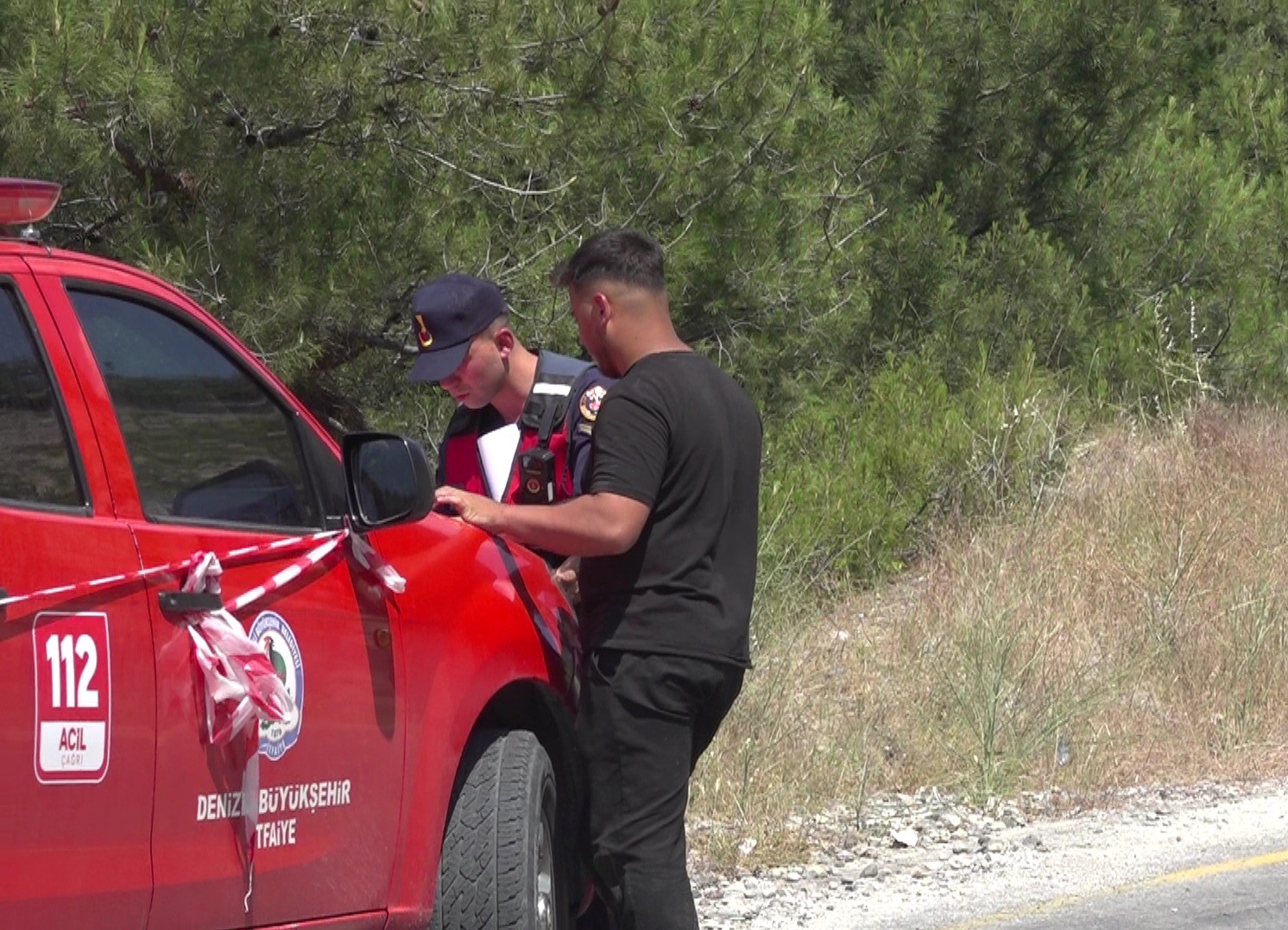 Aramaya &ccedil;ıktığı babasının cansız bedeniyle karşılaştı