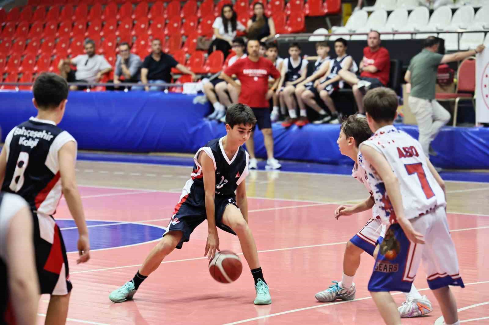 Potada T&uuml;rkiye heyecanı Manisa&rsquo;da başladı