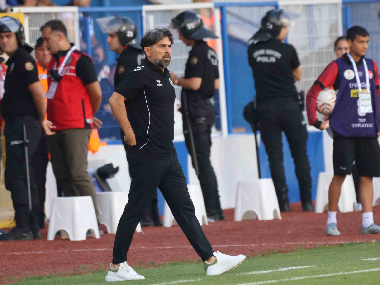 Trendyol S&uuml;per Lig: Erzurumspor FK: 1 - Konyaspor: 0 (İlk yarı)