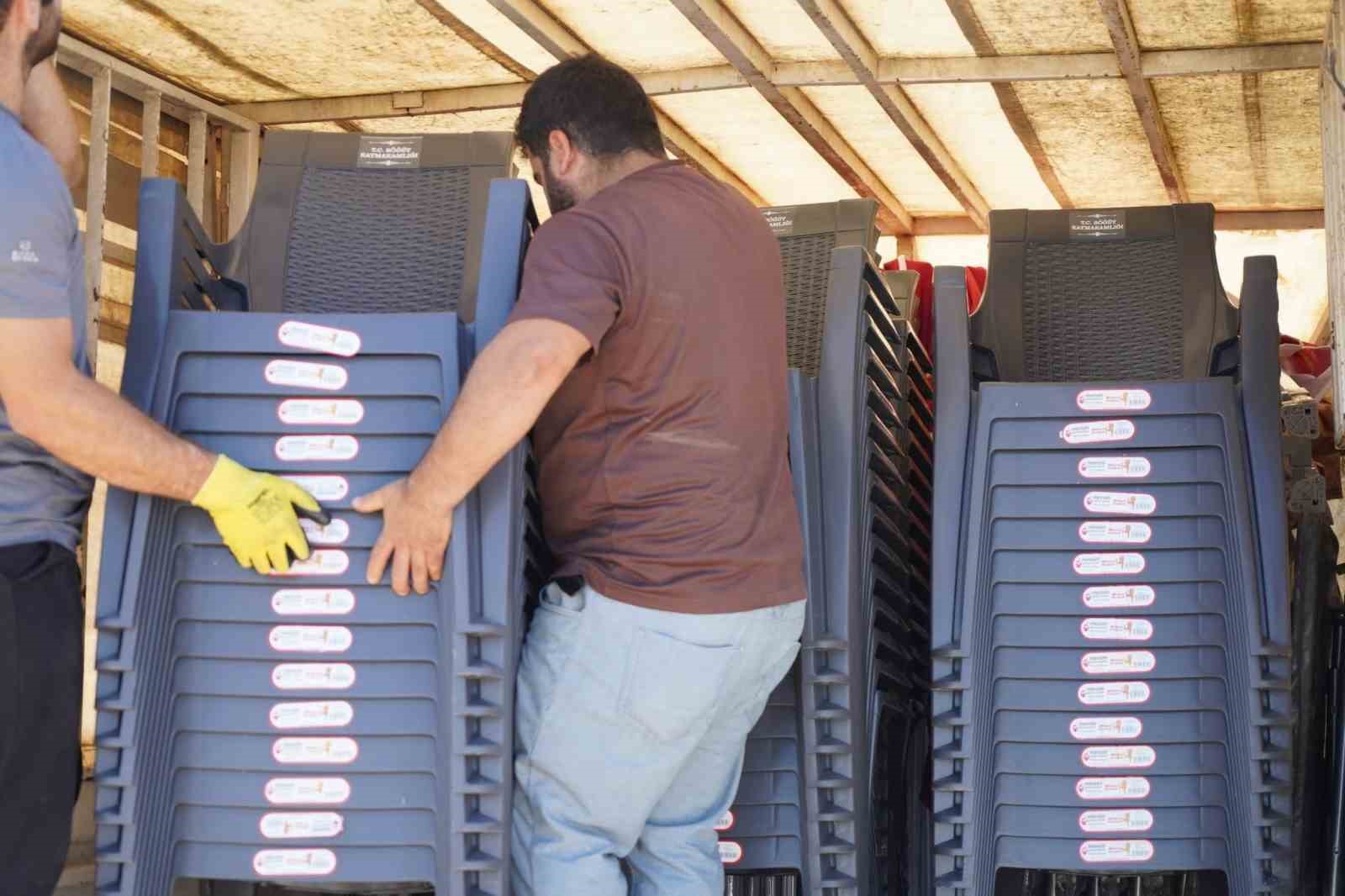 Bilecik&rsquo;te k&ouml;ylere 250 &ccedil;adır, 250 masa ve 2 bin 500 sandalye desteği