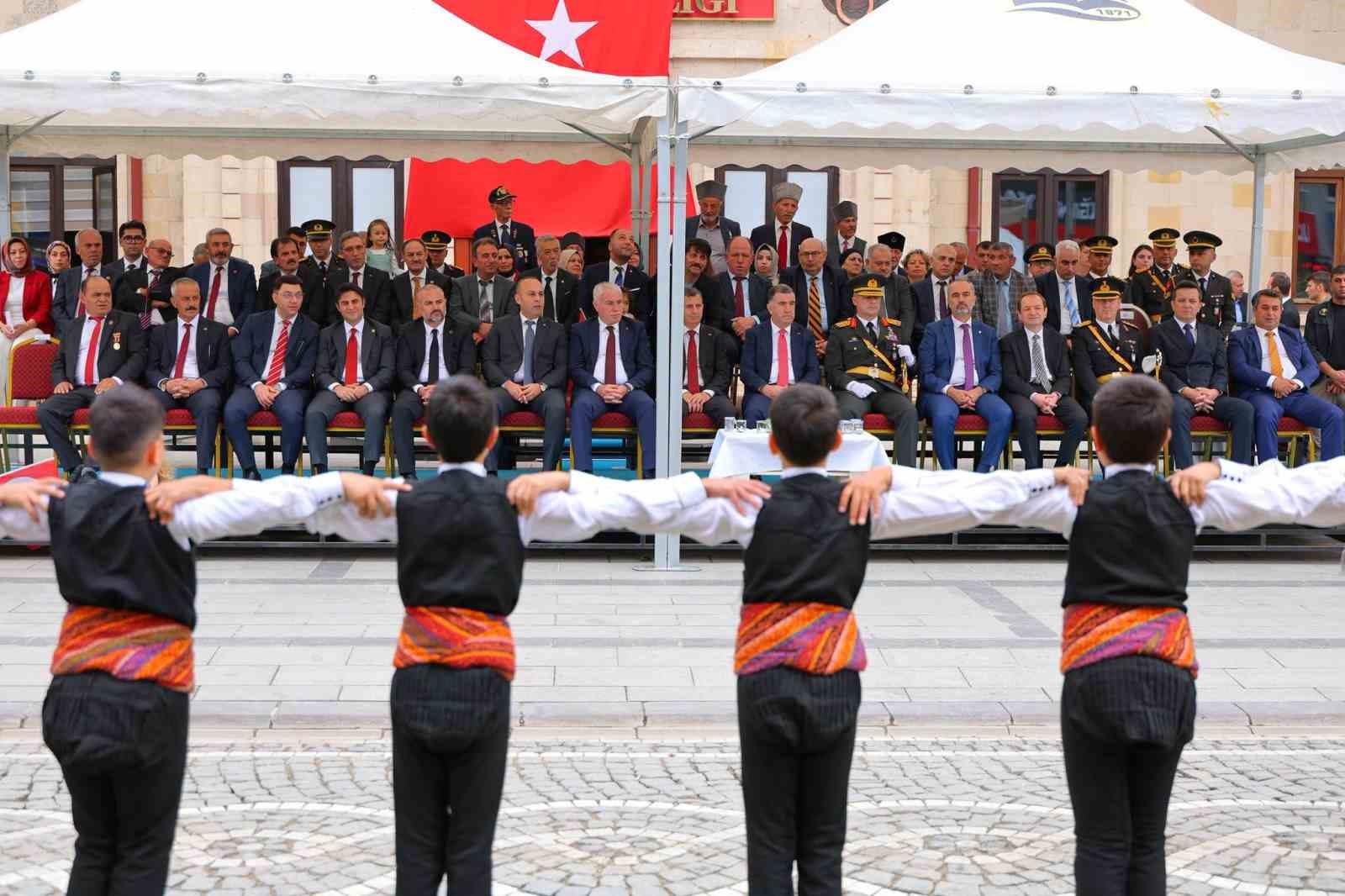 Bayburt&rsquo;ta 30 Ağustos Zafer Bayramı coşkuyla kutlandı