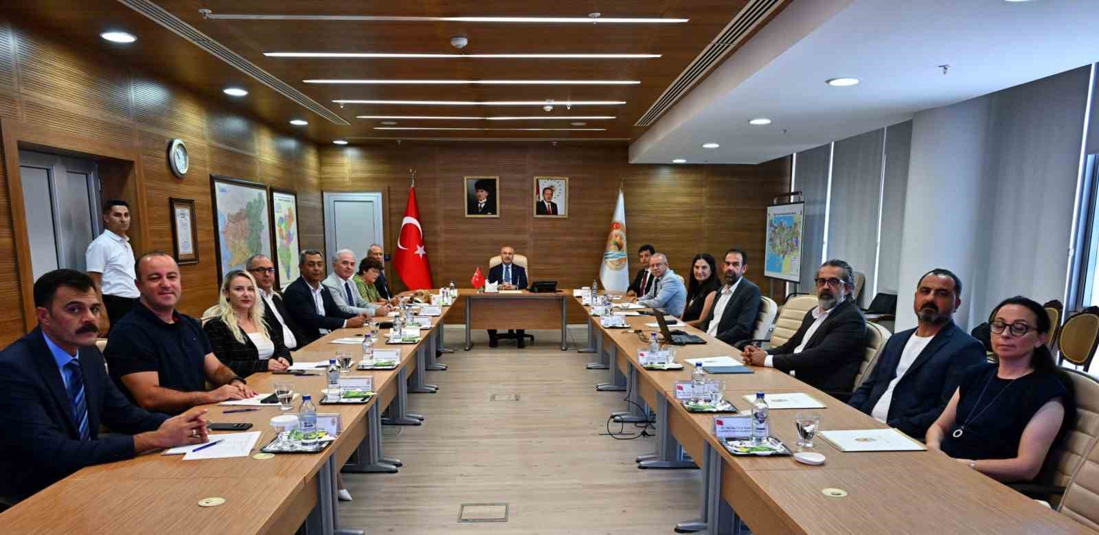Denizli&rsquo;deki kazı &ccedil;alışmaları masaya yatırıldı