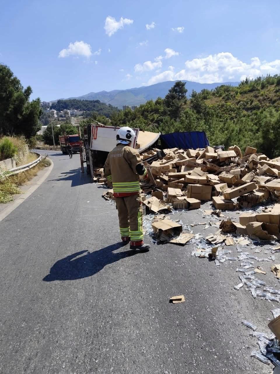 Belen&rsquo;de tır devrildi