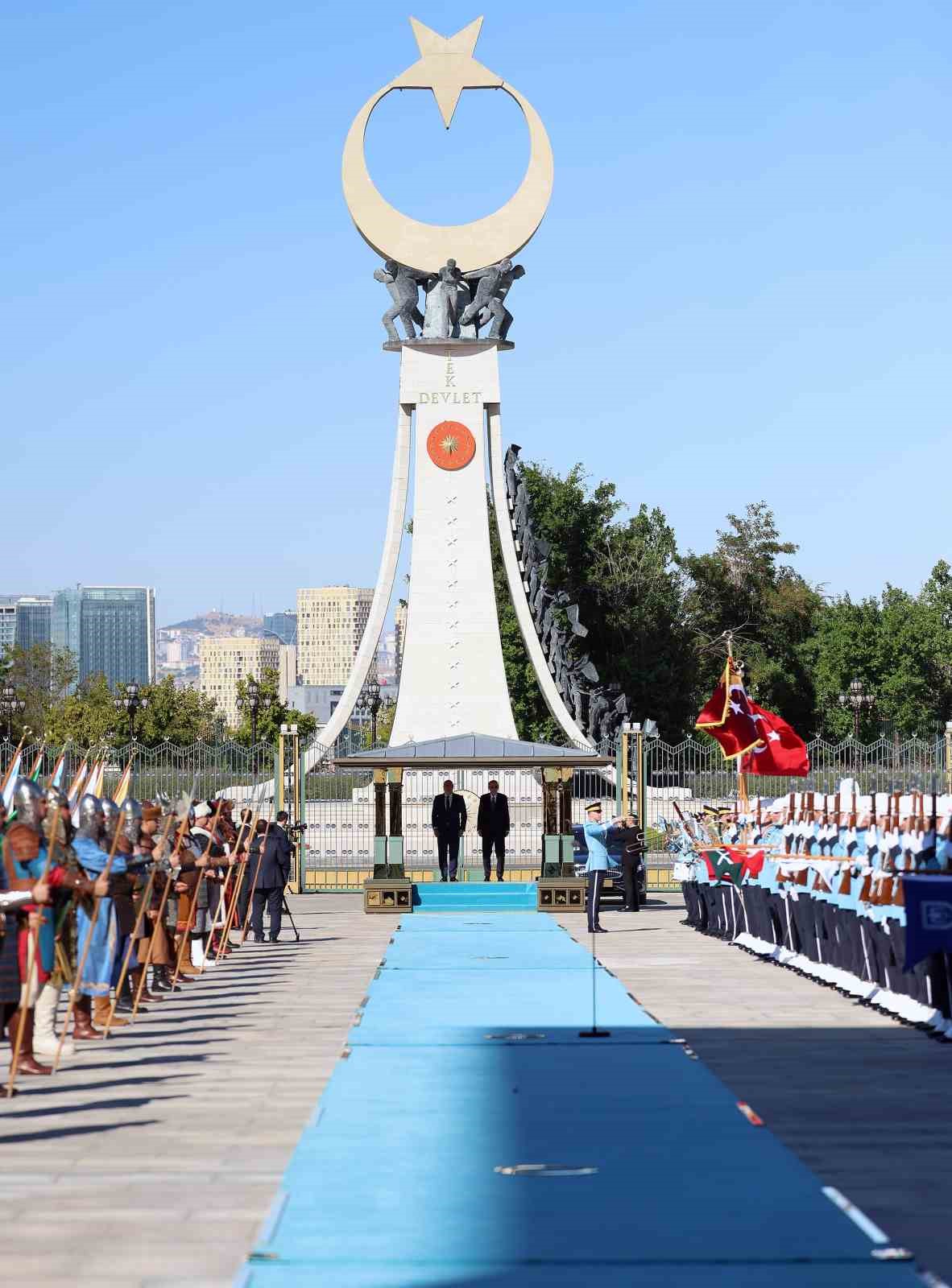 Cumhurbaşkanı Erdoğan, L&uuml;bnan Cumhurbaşkanı Avn&rsquo;i t&ouml;renle karşıladı