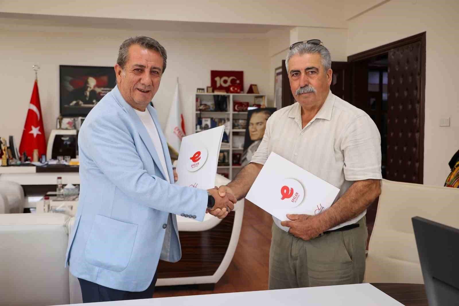 Başkan Yetişkin&rsquo;den derneğe anlamlı destek
