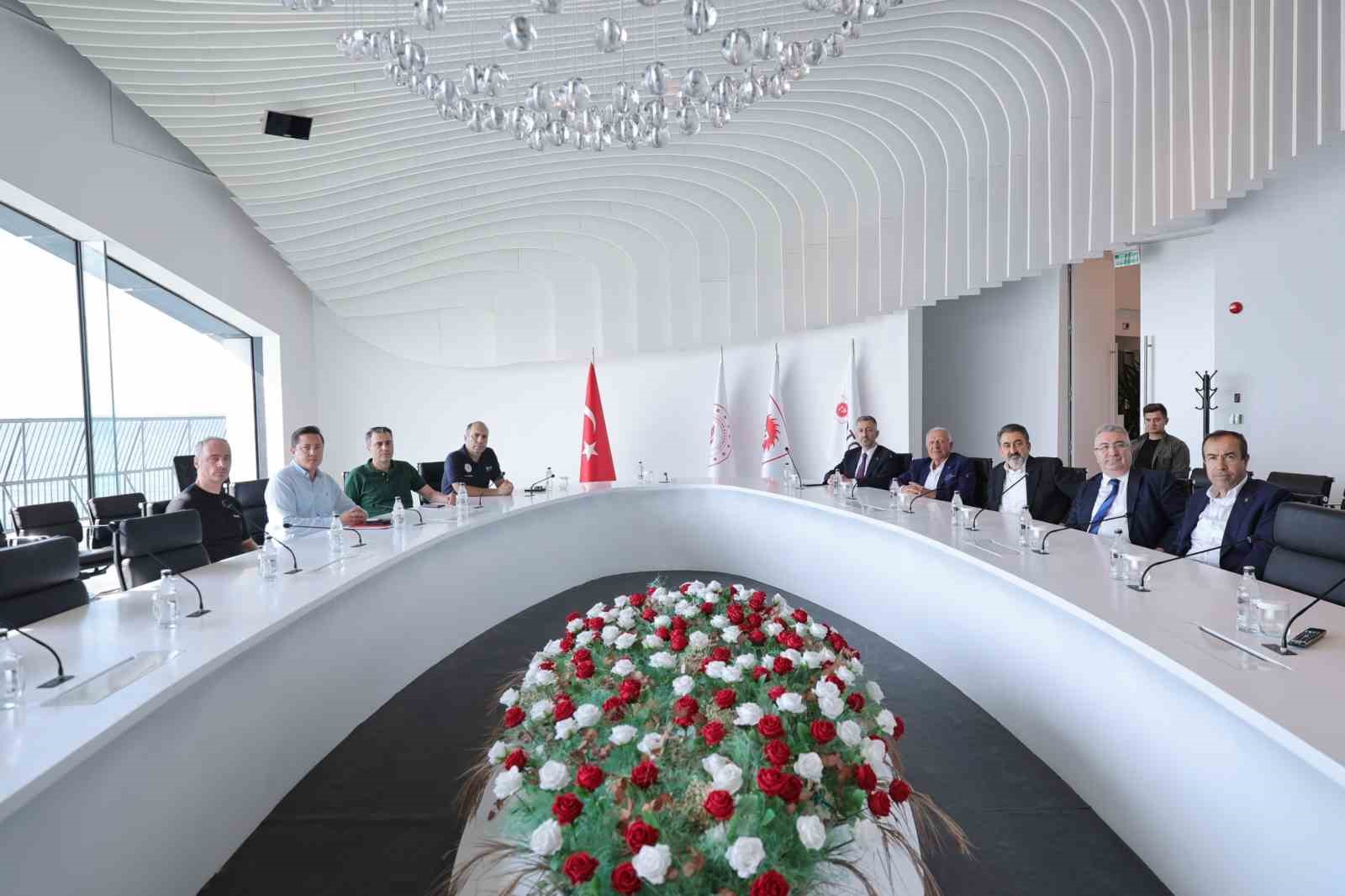 Filyos Limanı&rsquo;nın b&ouml;lgesel lojistik ve ticaret merkezi olması hedefleniyor