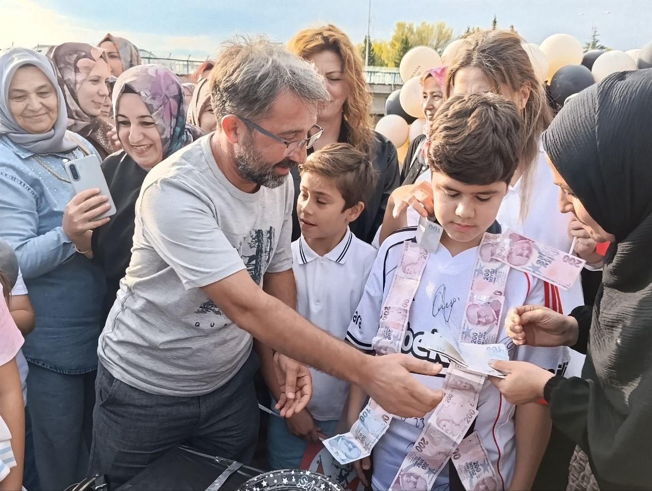 Toprak Kaan i&ccedil;in bu kez umut balonları g&ouml;ky&uuml;z&uuml;ne y&uuml;kseldi
