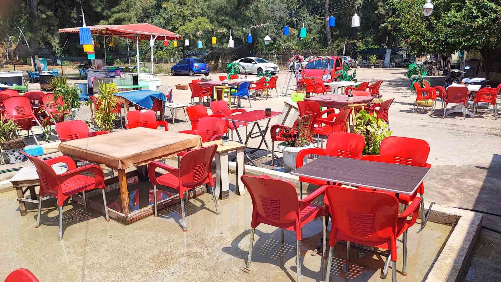 Parkta "Bakış" tartışması kanlı bitti