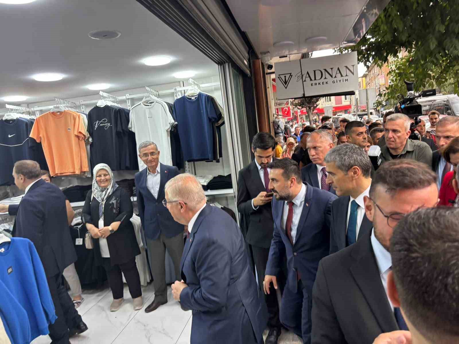 Bakan Güler Afyonkarahisar’da esnaf ile buluştu