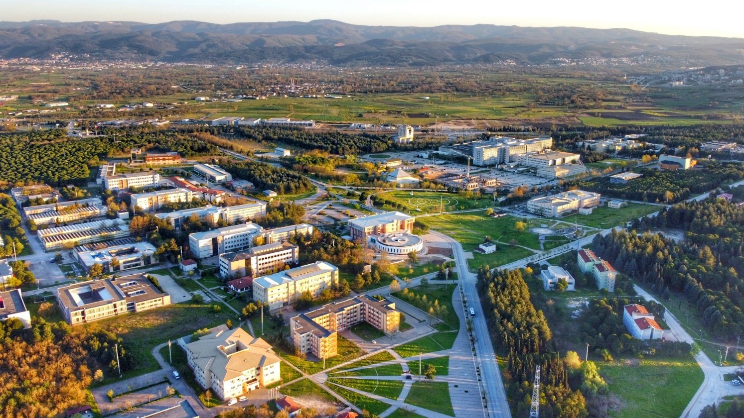 BU&Uuml;, 2026 yılında da &rsquo;Araştırma &Uuml;niversitesi&rsquo; &uuml;nvanını korudu
