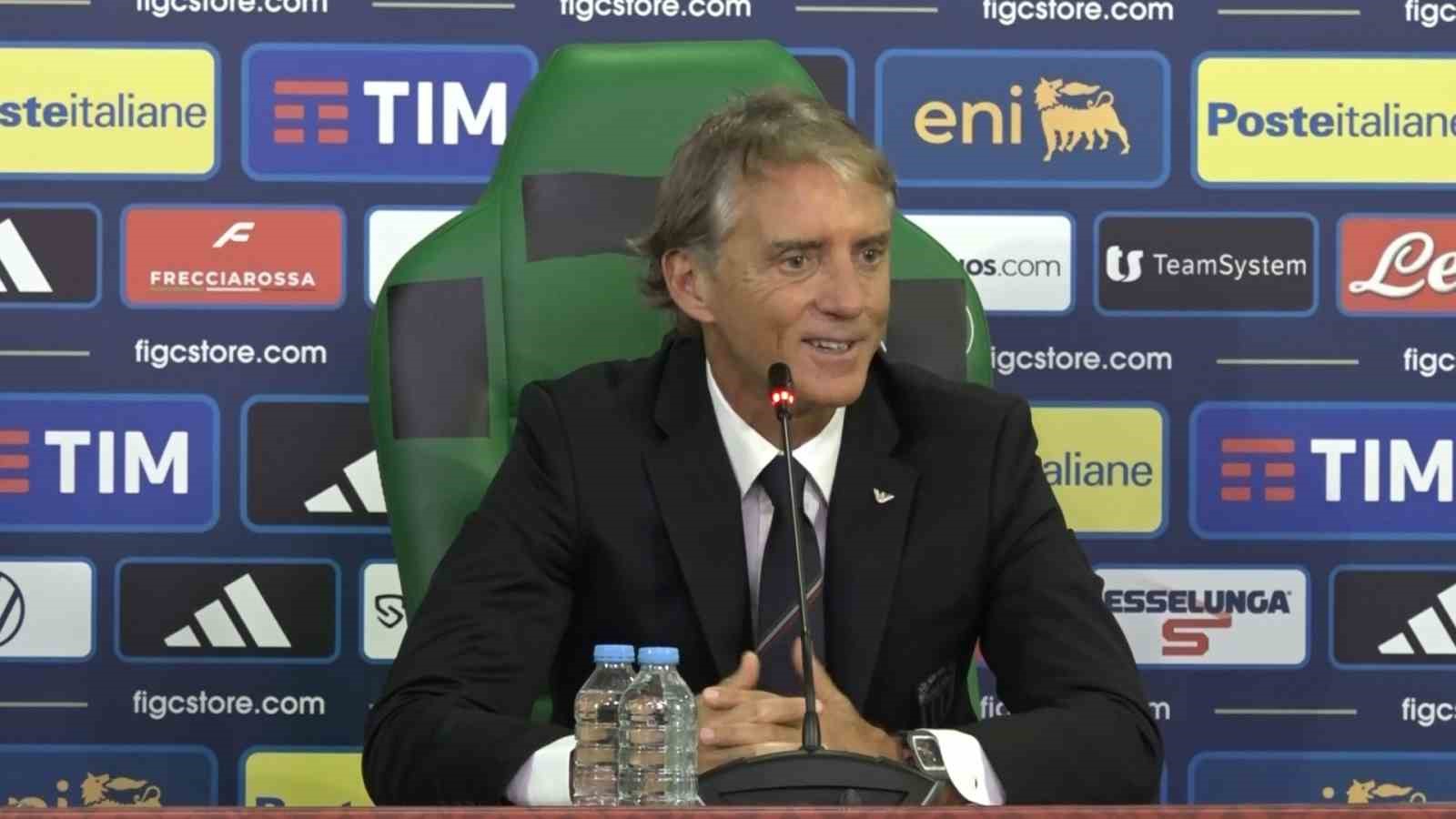 Roberto Mancini: "Takım her şeyi en iyi şekilde sahaya taşıdı, mutluyum"
