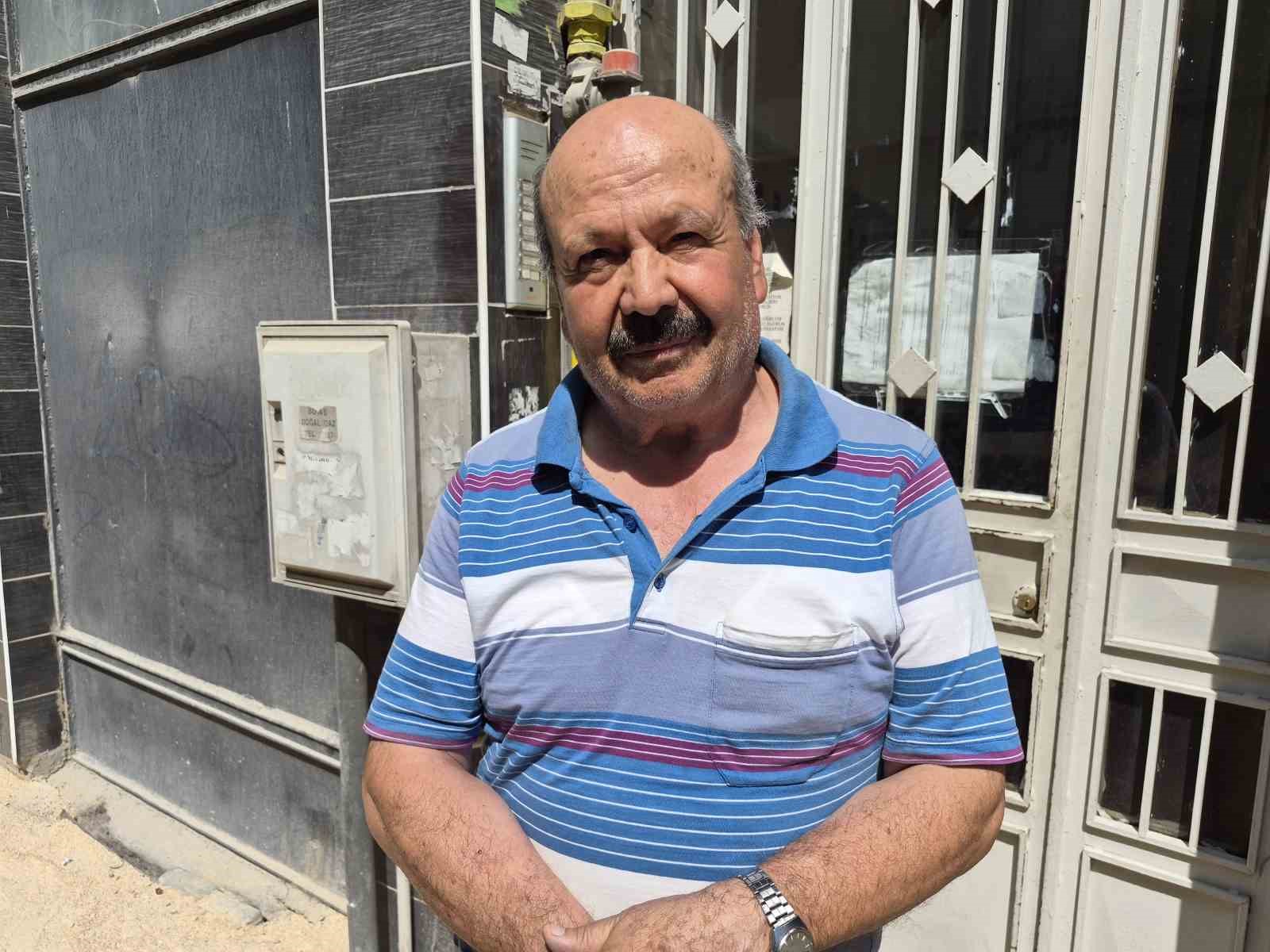 G&ouml;lc&uuml;k Depremi sırasında Eskişehir&rsquo;de yıkılan tek binanın altında kalan depremzede o g&uuml;n&uuml; anlattı