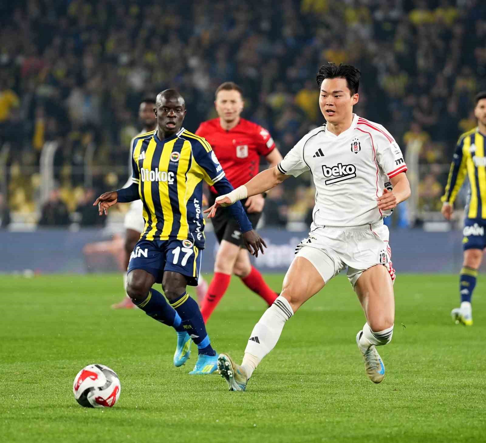 Beşiktaş&rsquo;ın derbide rakibi Fenerbah&ccedil;e