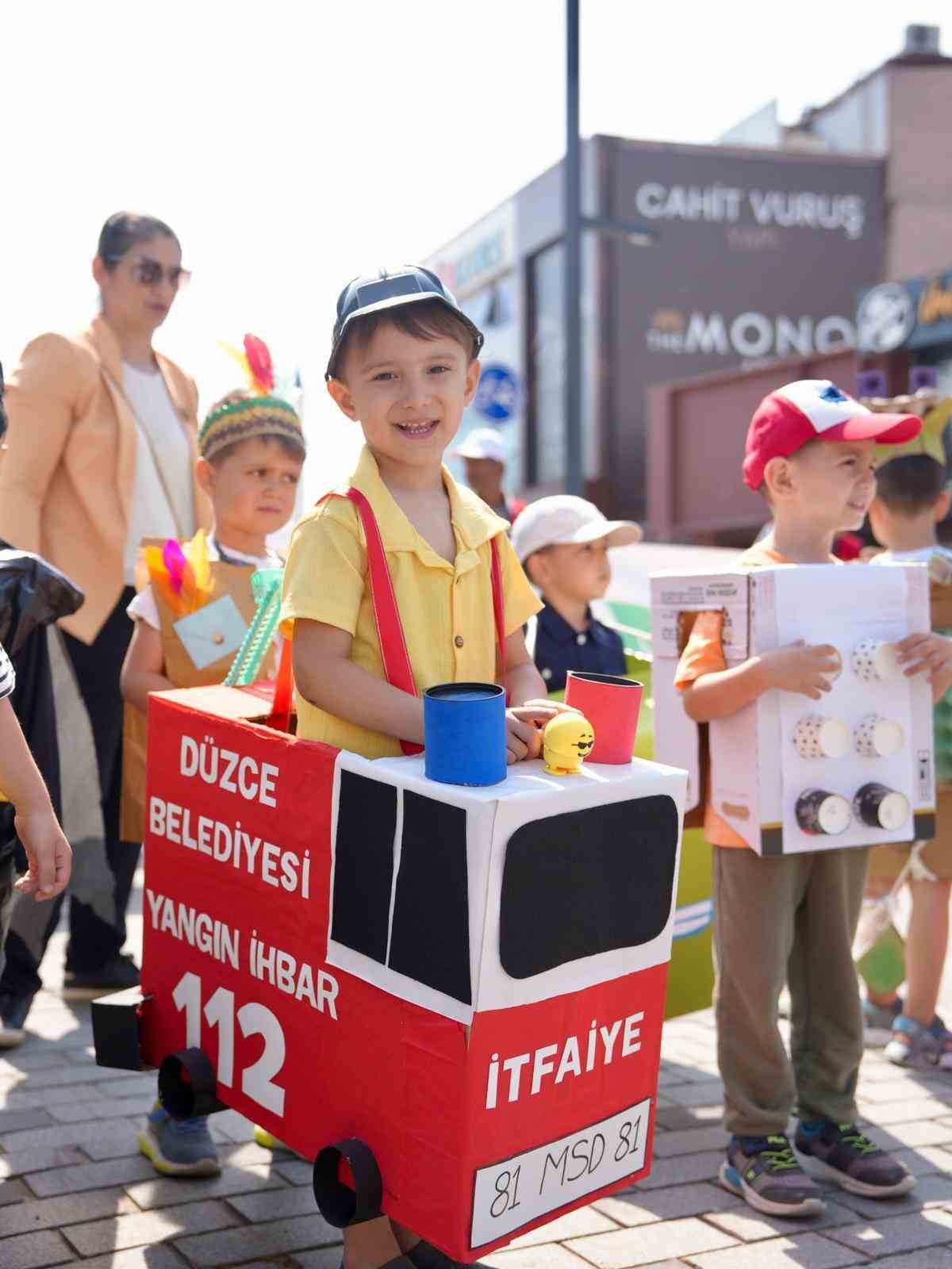 Temiz şehir D&uuml;zce&rsquo;nin duyarlı &ccedil;ocukları