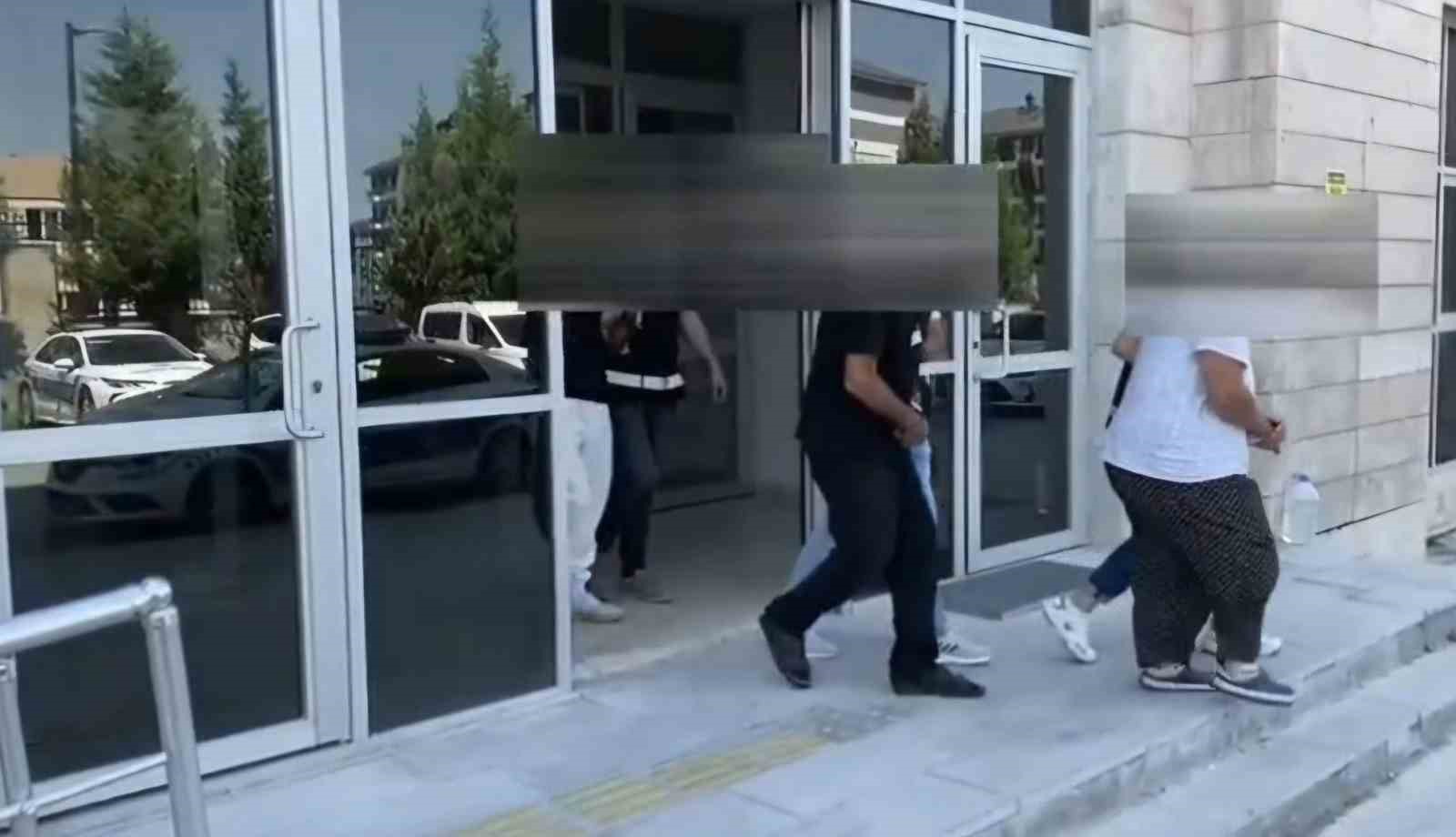 K&uuml;tahya&rsquo;da 217 bin 600 TL değerinde sahte para ele ge&ccedil;irildi