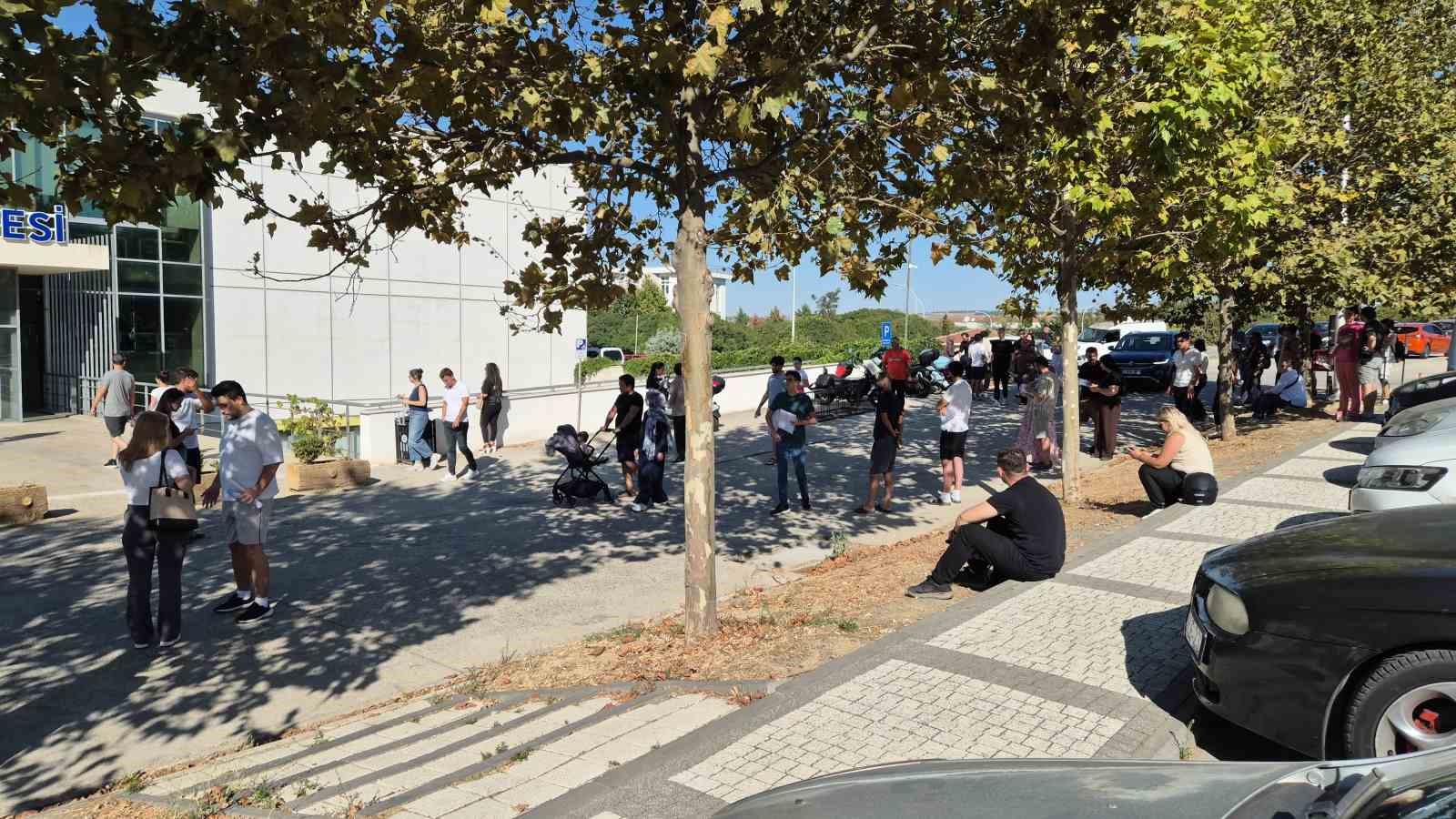 Tekirdağ&rsquo;da KPSS heyecanı: &Uuml;niversitede yoğunluk yaşandı