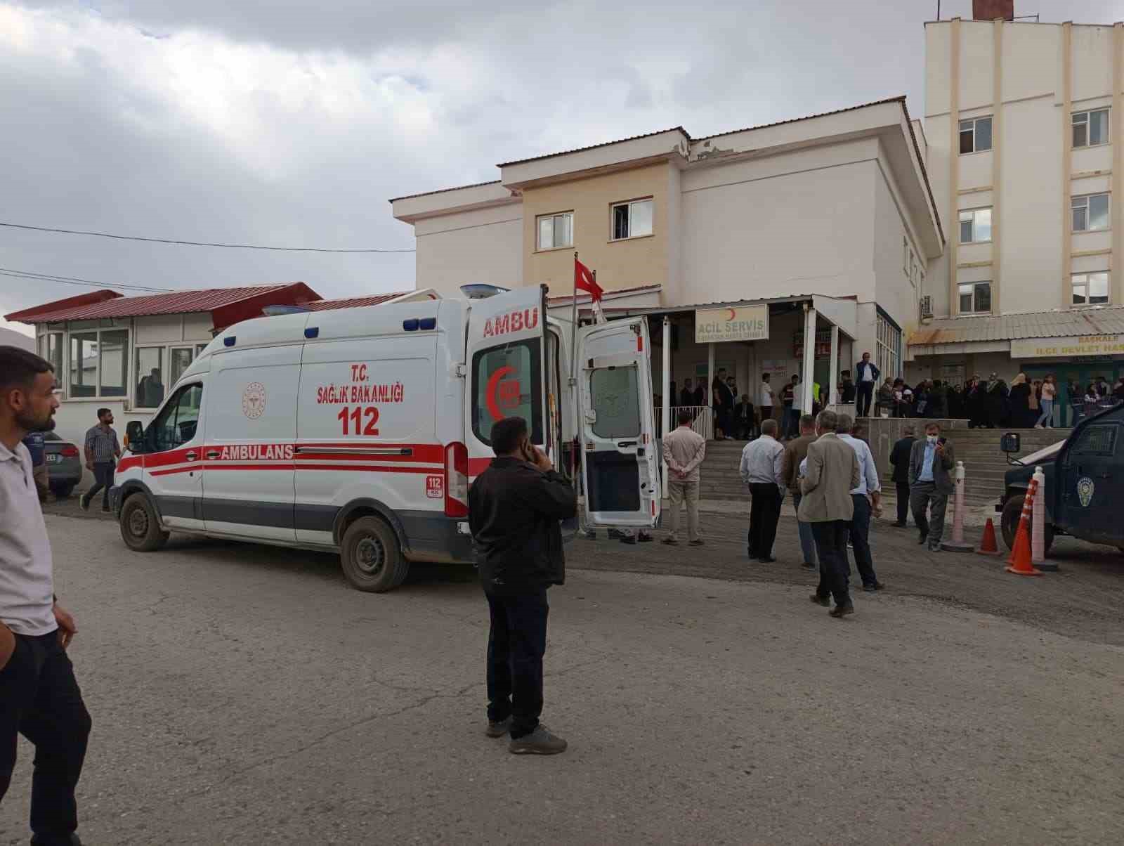At üstünde dereyi geçmeye çalışırken akıntıya kapılan çoban hayatını kaybetti