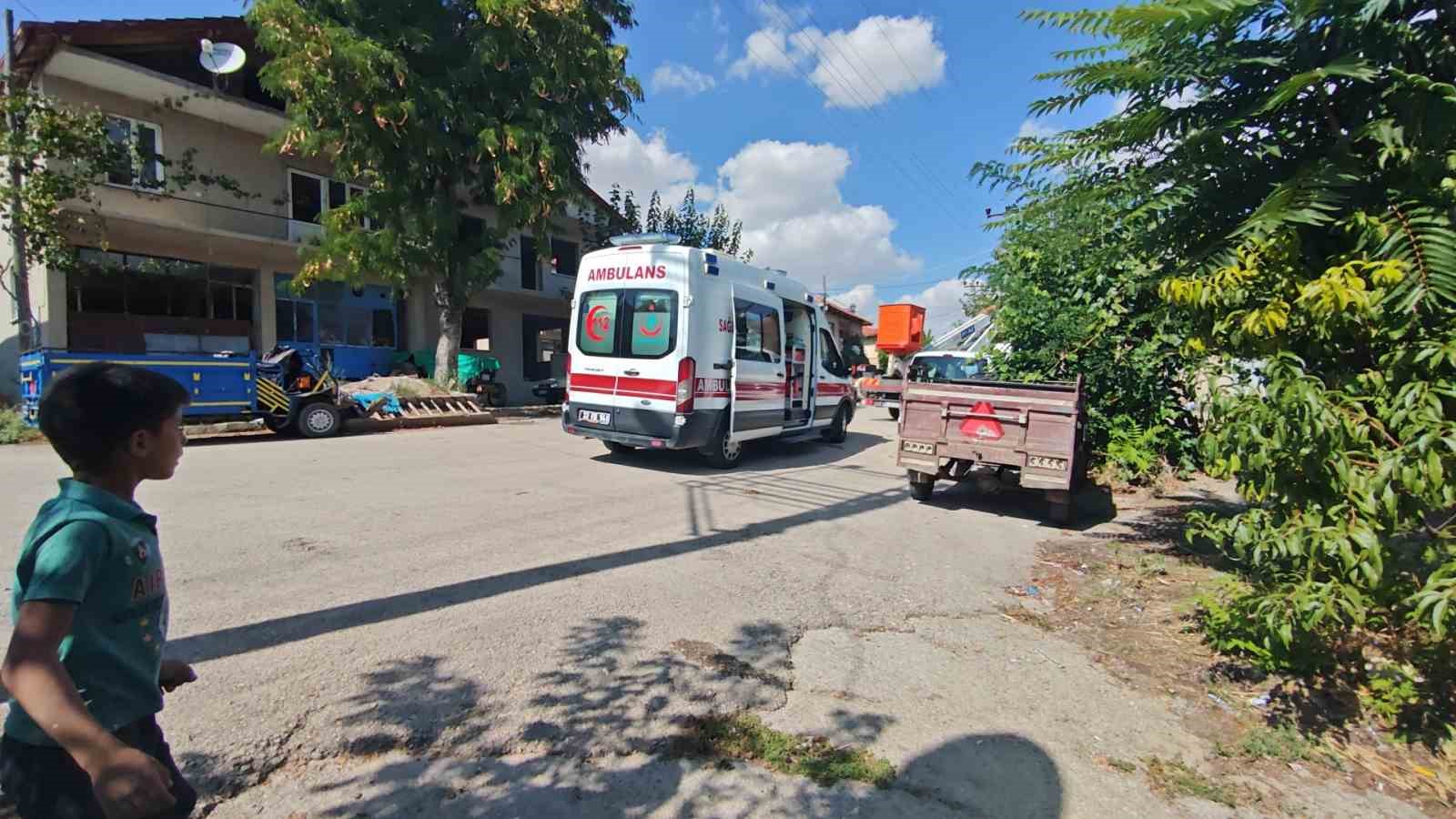 Yalva&ccedil;&rsquo;ta ev yangını: 1 kişi dumandan etkilendi