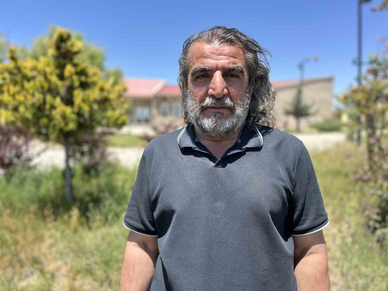 Van&rsquo;da yaban hayatına şefkat eli: 150 hayvan tedavi edildi