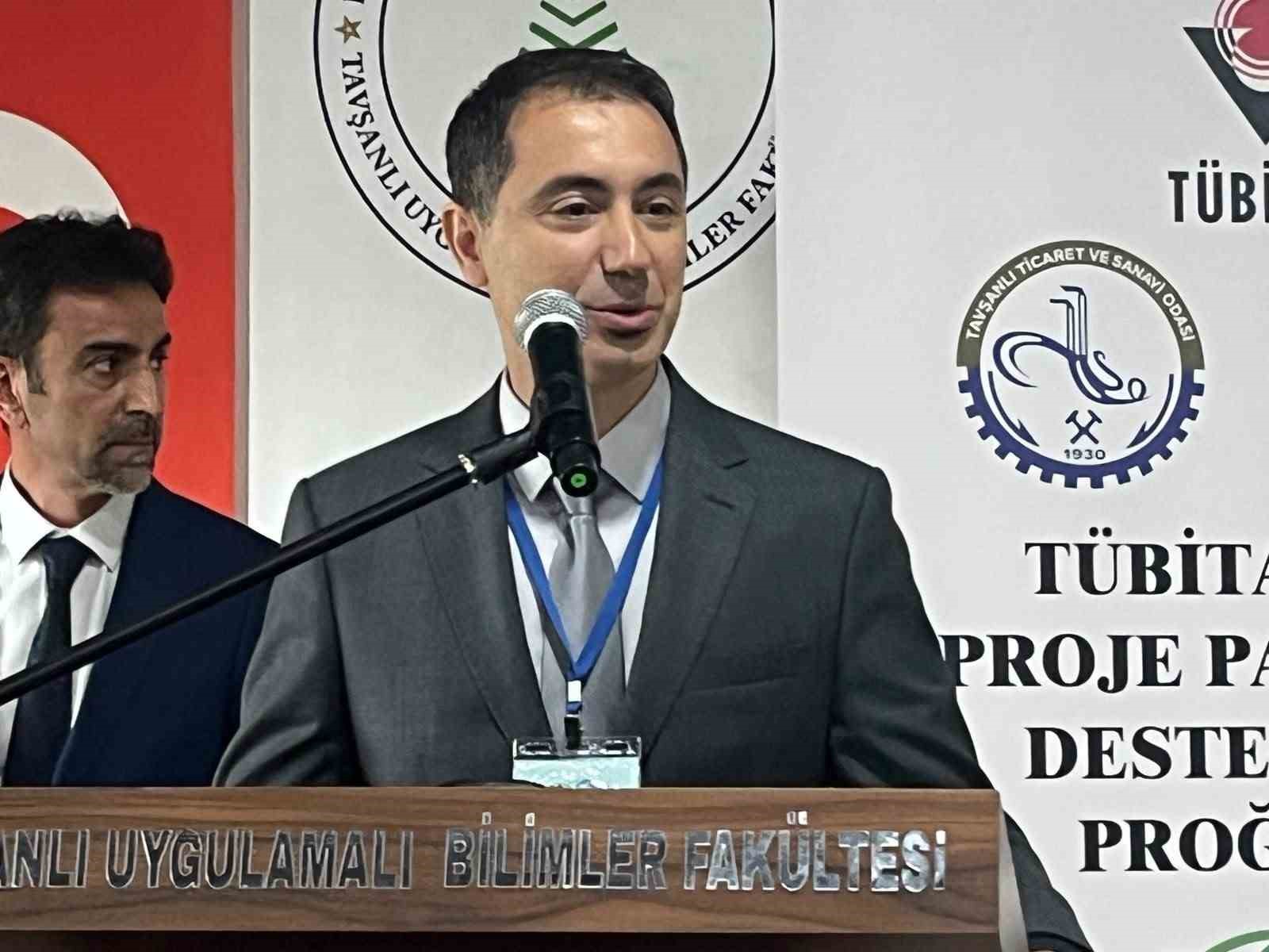 Yeşil ve dijital d&ouml;n&uuml;ş&uuml;m&uuml;n yol haritası Tavşanlı&rsquo;da &ccedil;izildi