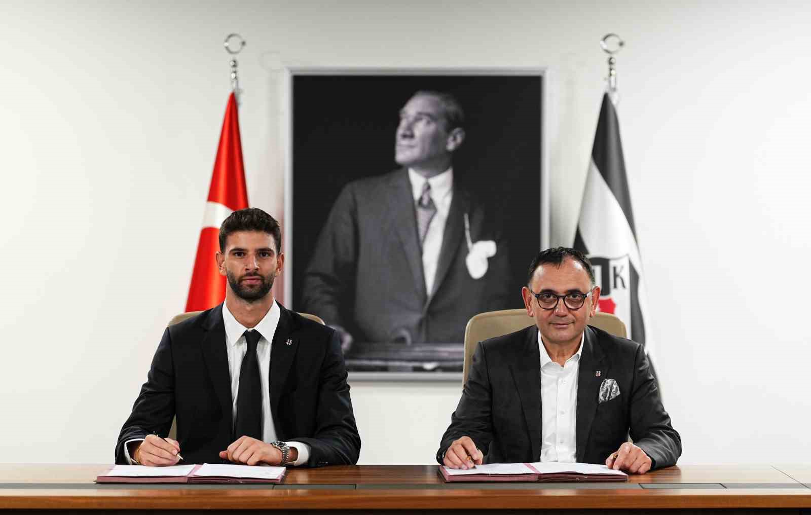 Beşiktaş&rsquo;ta Asbaşkan Murat Kılı&ccedil;, &Uuml;mit Akdağ ile bir araya geldi