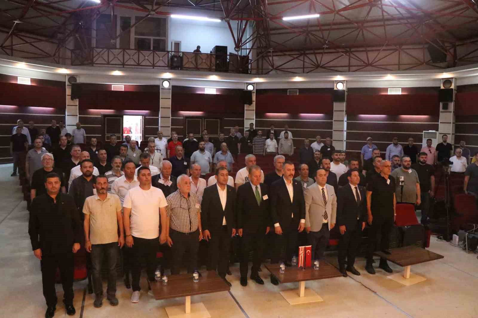 Boluspor&rsquo;da Erdal Bayrak yeniden başkan se&ccedil;ildi