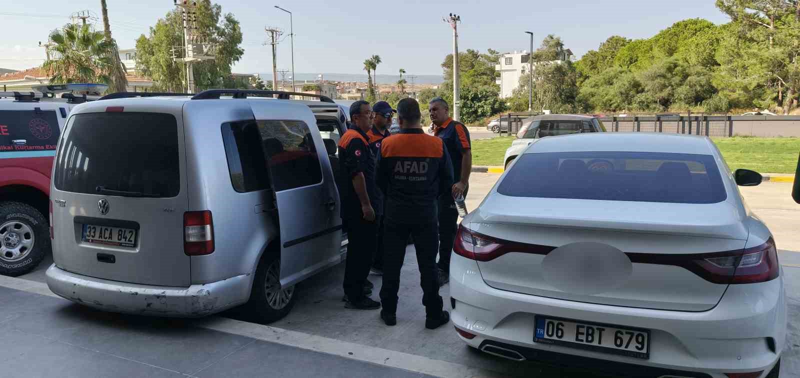 Kazazedelerin yakınlarının Taşucu Limanı’ndaki endişeli bekleyişleri sürüyor