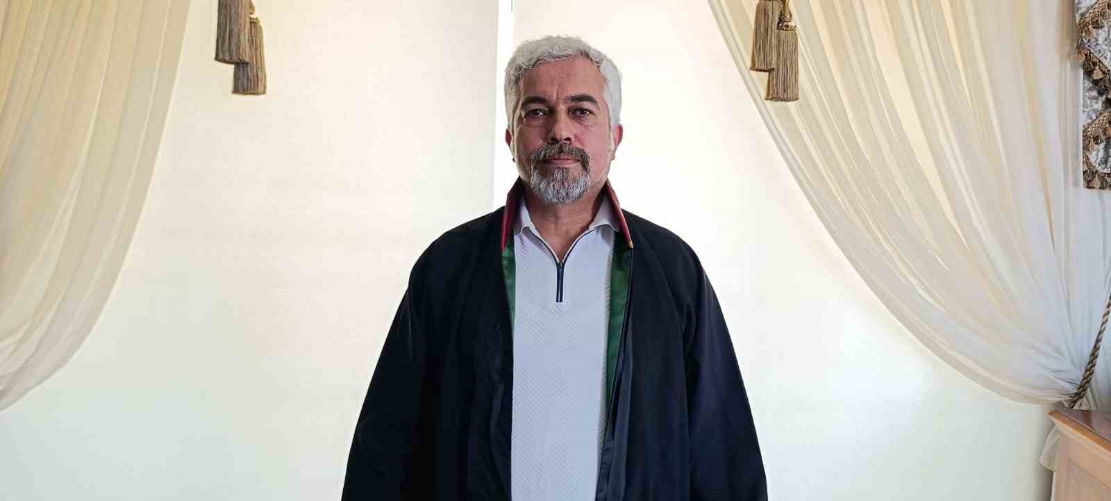 &Ouml;ğretmen Ayla Kara&rsquo;nın ailesinden, okula saldıran &ouml;ğrencinin ailesine 5 milyon 100 bin liralık tazminat davası
