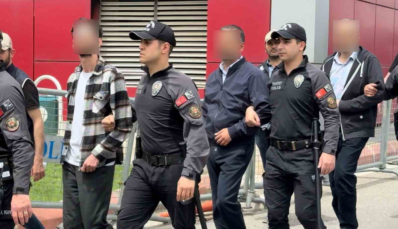 FET&Ouml;&rsquo;n&uuml;n yeniden yapılandığı davada m&uuml;talaa a&ccedil;ıklandı
