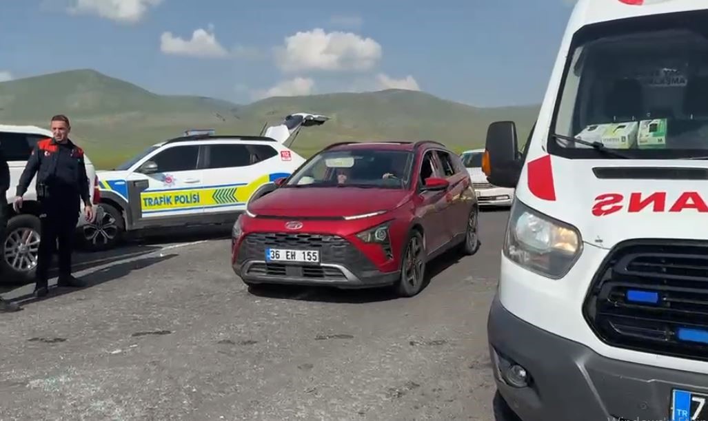 Ardahan’da trafik kazası: 7 yaralı