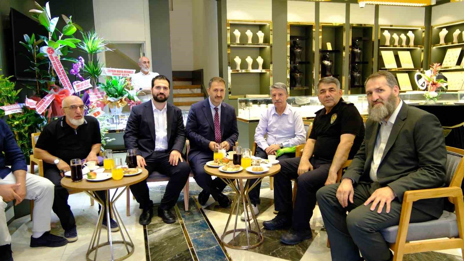 Erzurum iş d&uuml;nyası, STK temsilcileri ve siyasiler bu a&ccedil;ılışta buluştu