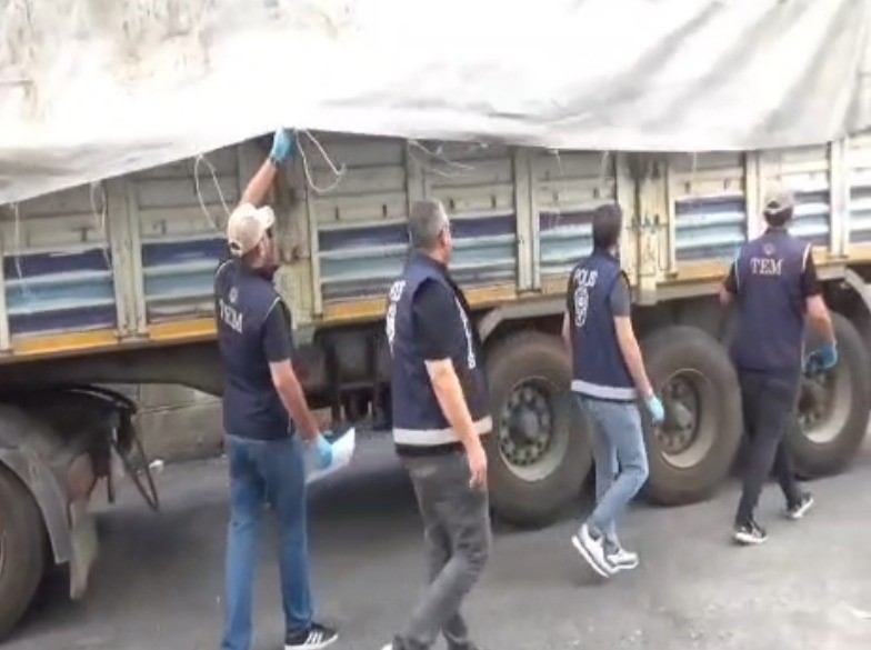 Kahramanmaraş&rsquo;ta ka&ccedil;ak&ccedil;ılık operasyonu: 2 g&ouml;zaltı