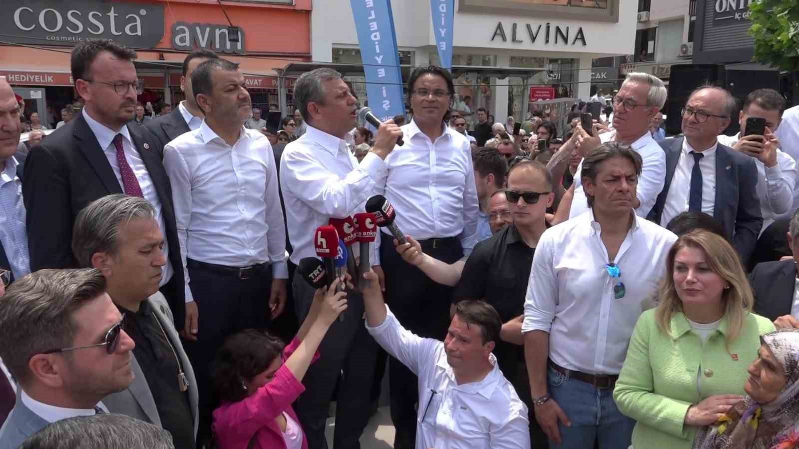 CHP Grup Başkanı &Ouml;zg&uuml;r &Ouml;zel vatandaşlara seslendi
