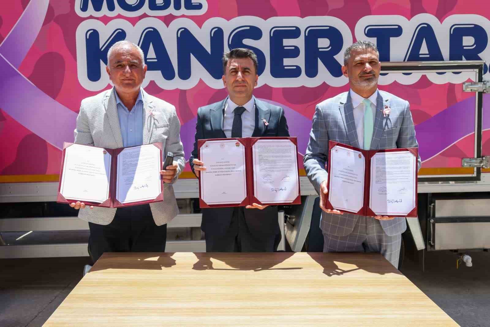 Tunceli&rsquo;de Mobil Kanser Tarama Aracı hizmete başladı