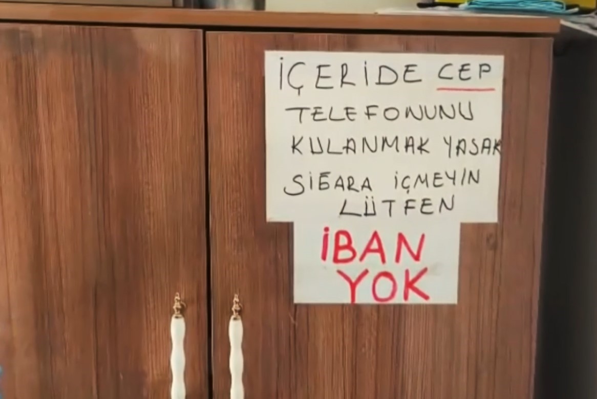 Gaziantep&rsquo;te pes dedirten operasyon: B&uuml;y&uuml; ve beddua i&ccedil;erikli kağıtlar şoke etti
