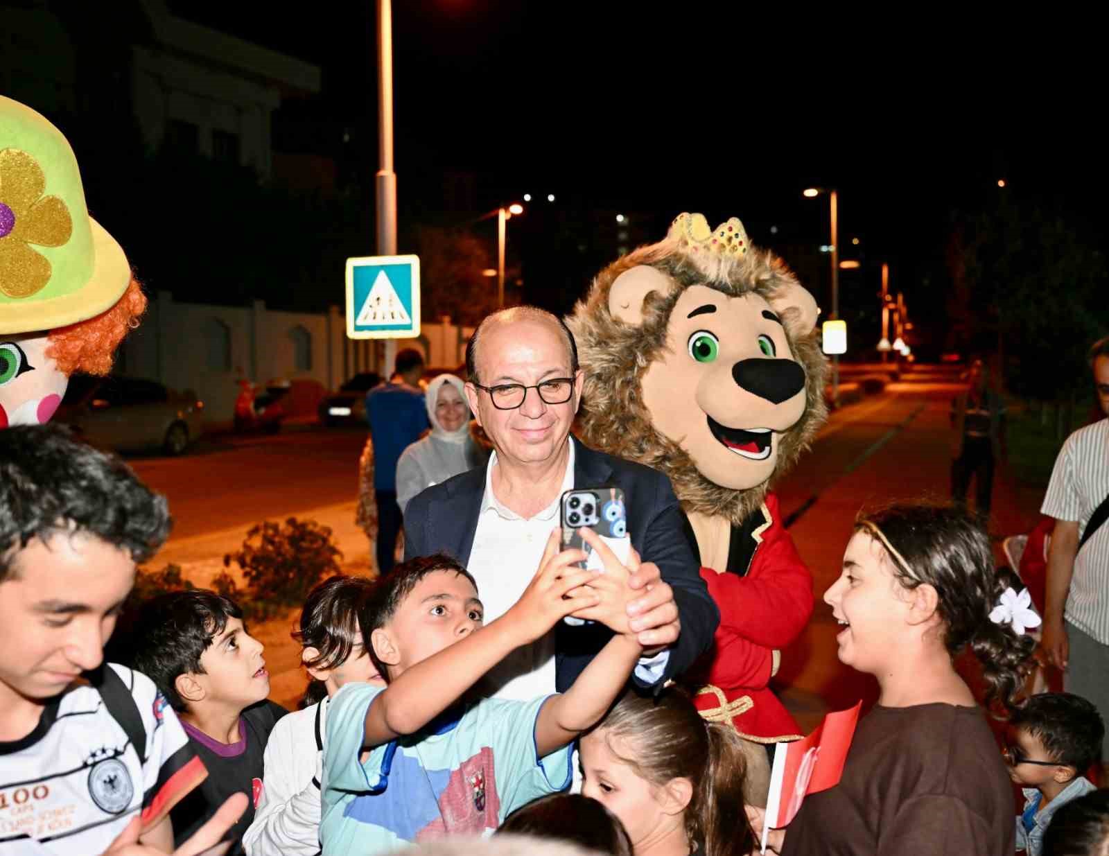 Yeşilyurt&rsquo;ta 30 Ağustos Zafer Bayramı coşkusu yaz akşamlarına taşındı