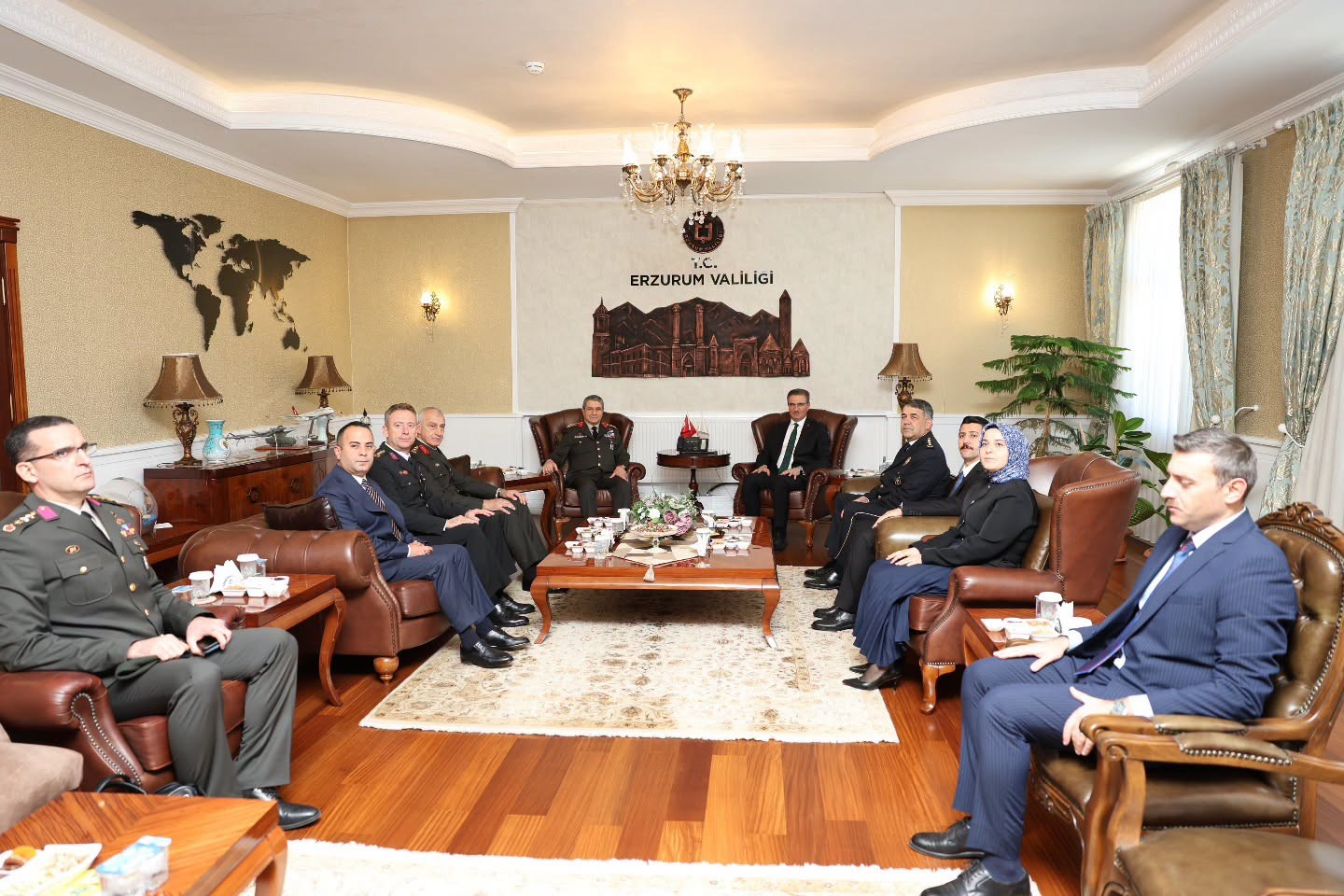 Bayraktaroğlu Paşa Erzurum&rsquo;daydı