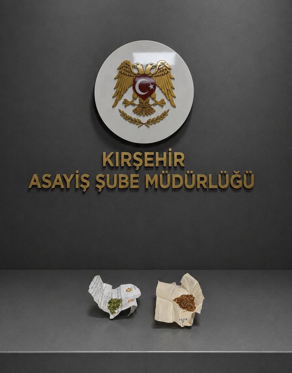 Kırşehir&rsquo;de asayiş uygulamalarında silah ve uyuşturucu ele ge&ccedil;irildi