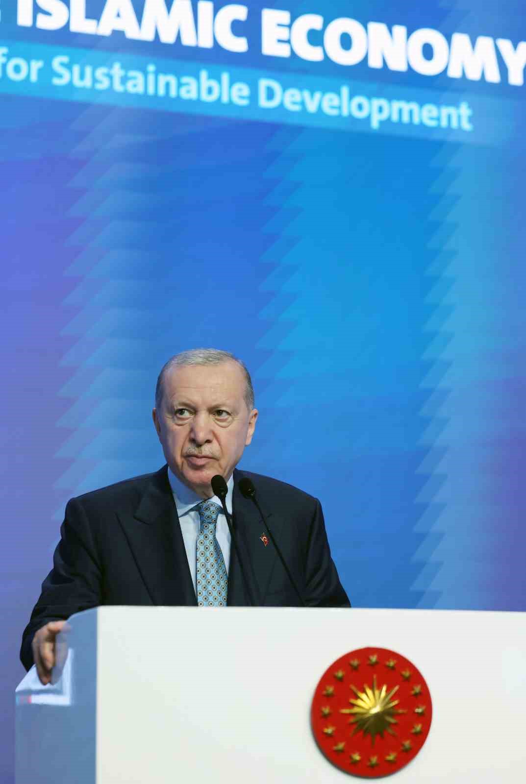 Cumhurbaşkanı Erdoğan: "Bereket, kapitalist ekonomi teorileriyle anlaşılması m&uuml;mk&uuml;n olmayan bir mefhumdur"