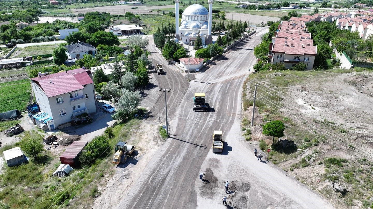 Niğde Belediyesi&rsquo;nden kent genelinde yol ve altyapı seferberliği