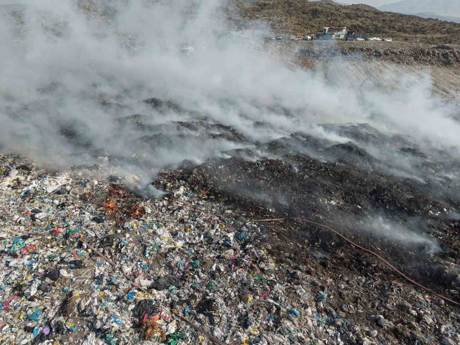 Iğdır&rsquo;da katı atık tesisinde yangın
