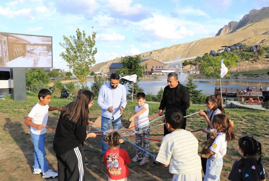 Erzincan&rsquo;da aileler i&ccedil;in "Dijital Detoks Kampı" d&uuml;zenlendi