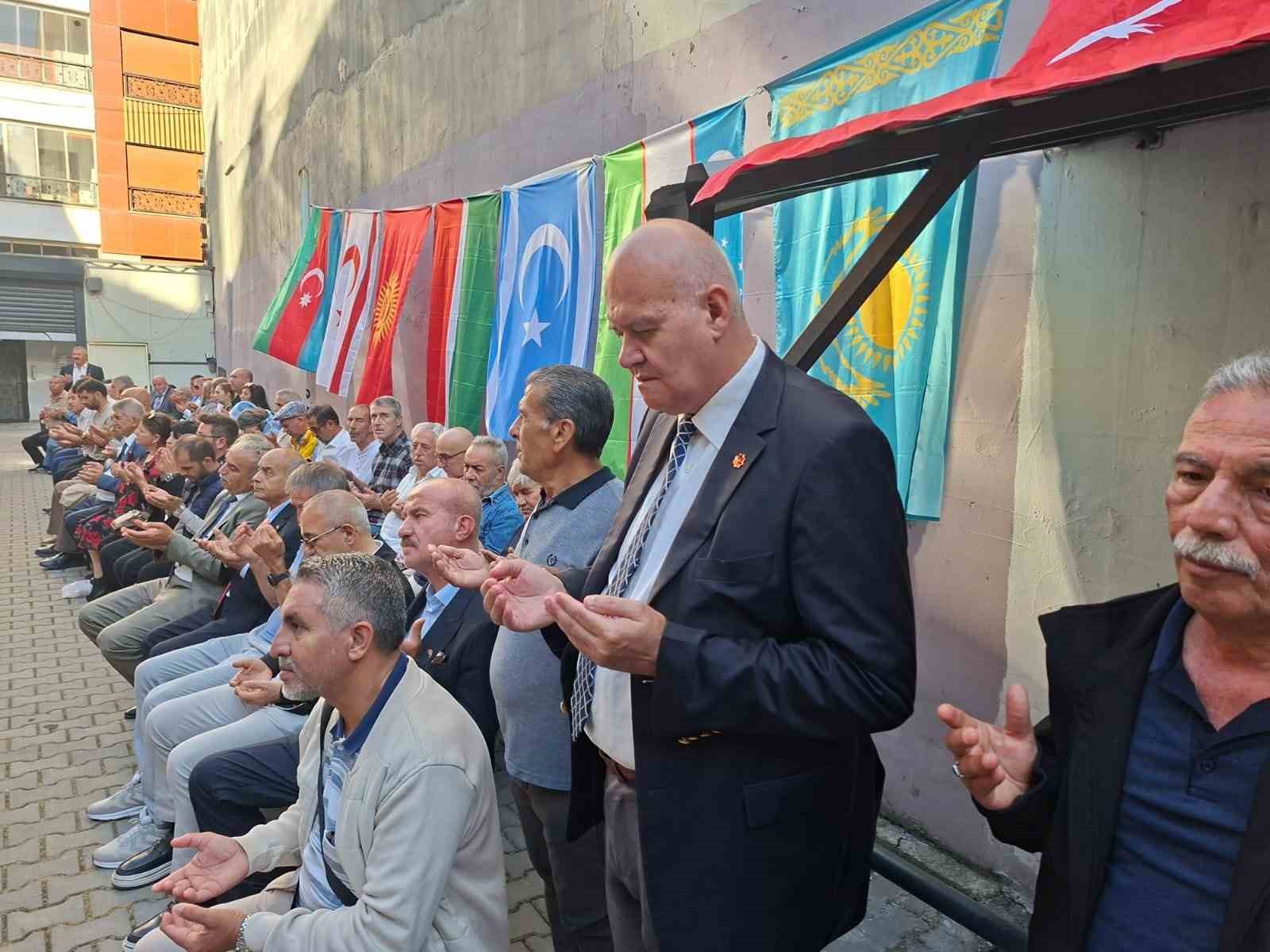 Eskişehir&rsquo;de 30 Ağustos Zafer Bayramı&rsquo;nda şehitler anıldı