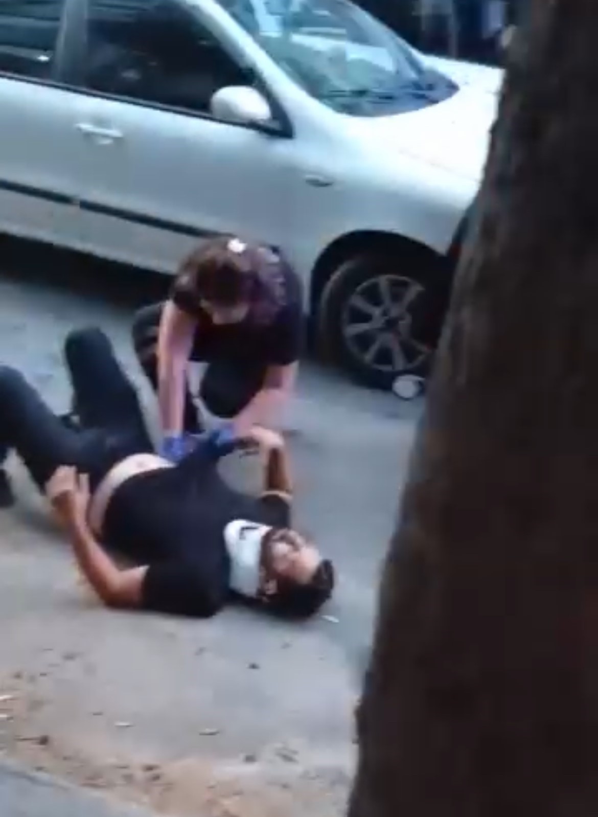 Bursa&rsquo;da otomobil ile motosiklet &ccedil;arpıştı: 1 yaralı