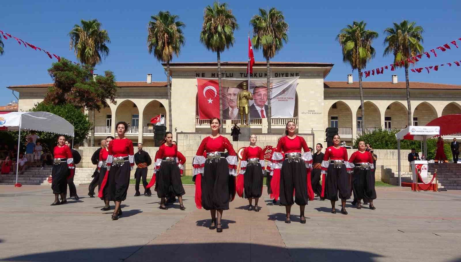 Mersin&rsquo;de 30 Ağustos Zafer Bayramı coşkuyla kutlandı